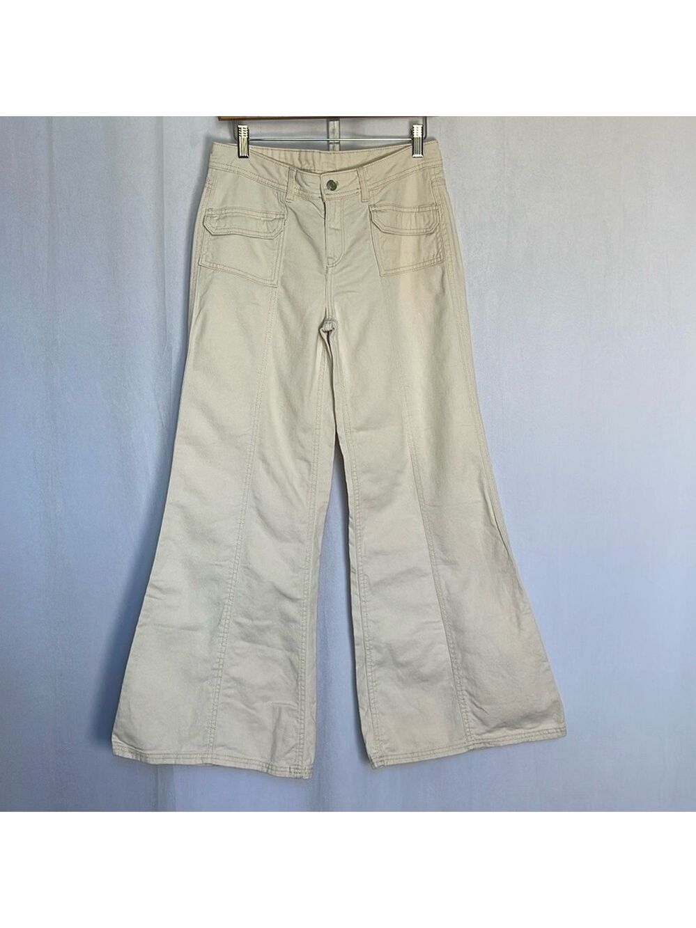 Divided Cream Flare Jeans Sz 4 Front & Back Seam Patch Pockets Festival Boho EUC